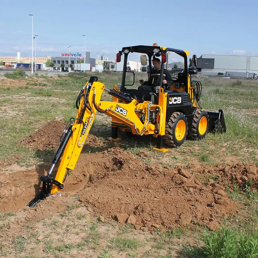 Retroexcavadora JCB 1CX, Brazo Excavador con Profundidad de excavación de 2,5 metros.