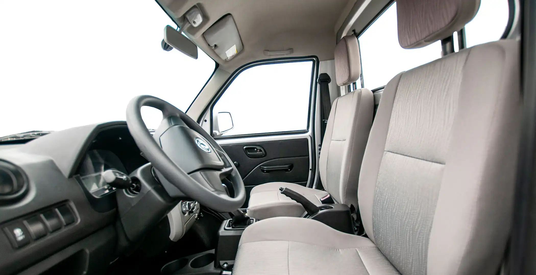 Mini camioneta de carga DFSK Cityvan C31, Gran capacidad de carga y mayor comodidad